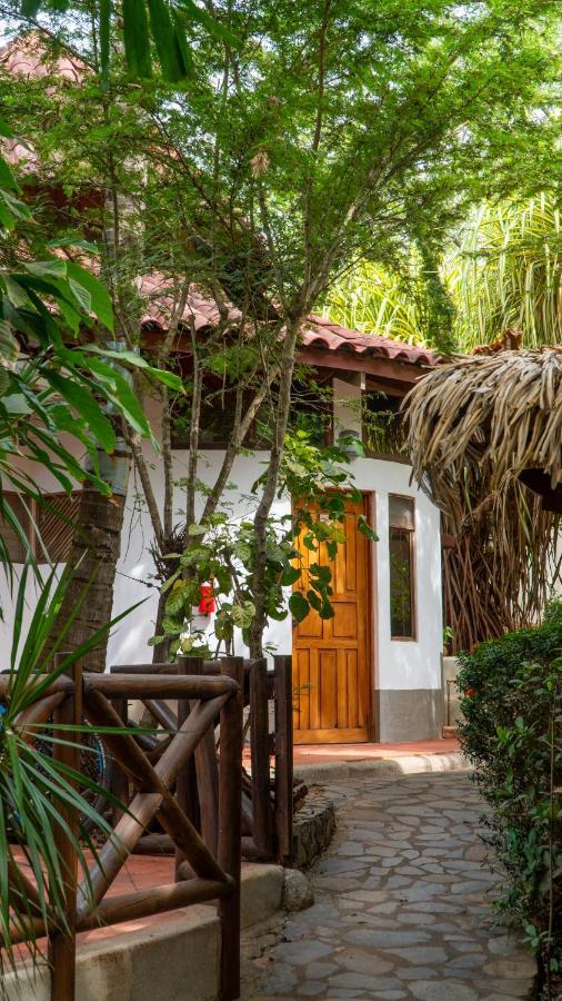 Hotel Luna Llena Tamarindo Esterno foto