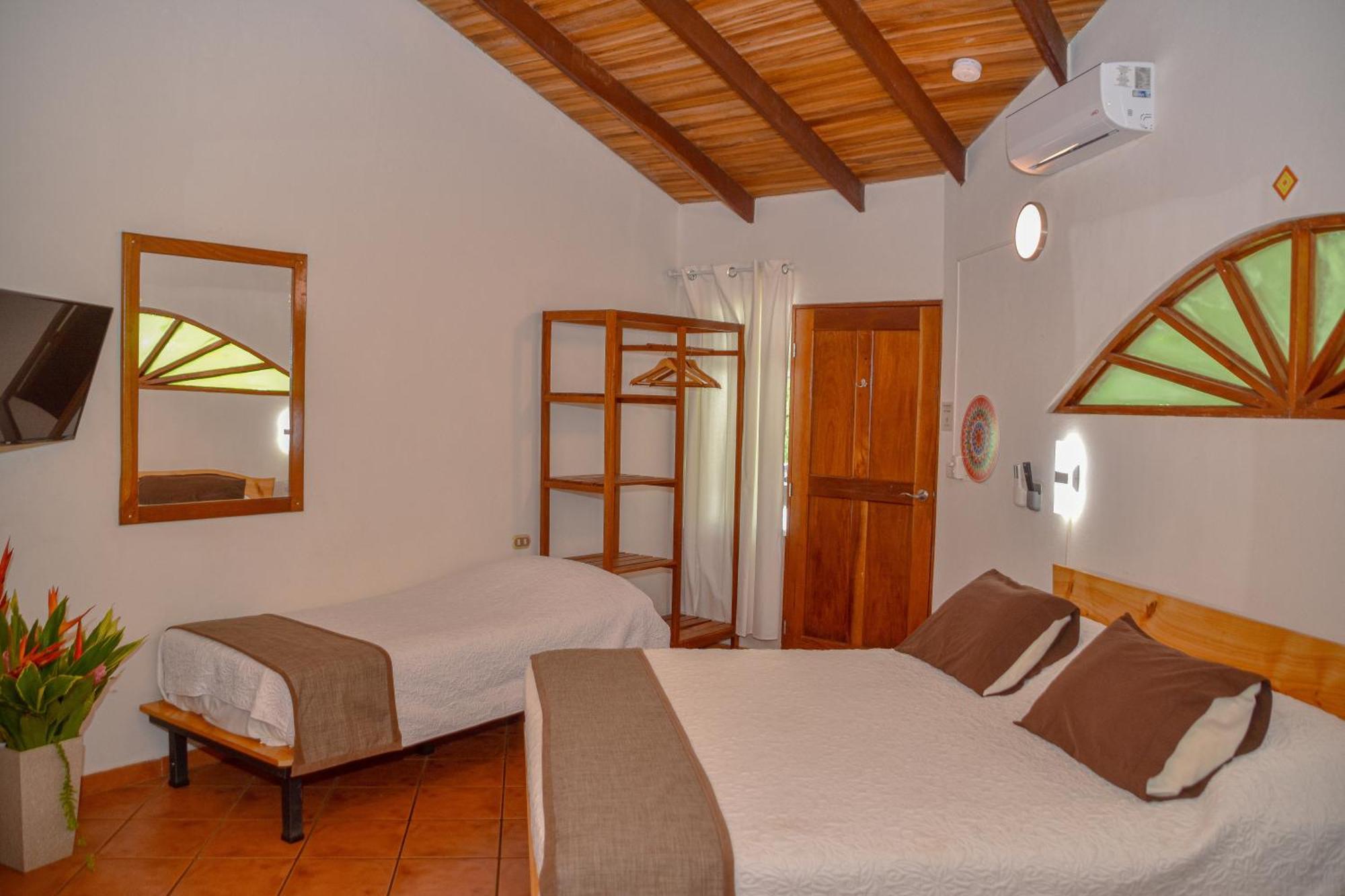 Hotel Luna Llena Tamarindo Esterno foto